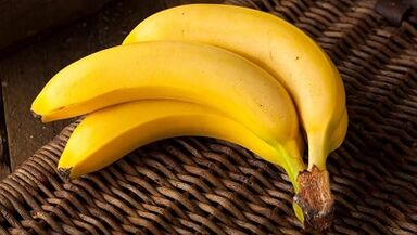 banana rejuvenating facial mask